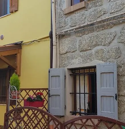 Apartment House On The Hills, 10 Minutes From Center