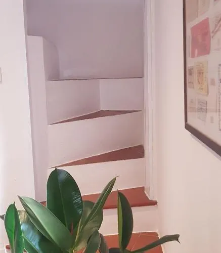 House On The Hills, 10 Minutes From Center شقة بولونيا