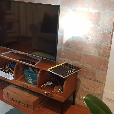 House On The Hills, 10 Minutes From Center Apartmán Boloňa