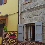 Апартаменты House On The Hills, 10 Minutes From Center